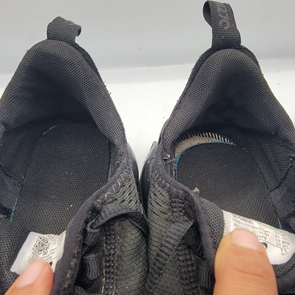 Nike Air Max 270 Mens Size 11 Triple Black Shoes Athletic Running AH8050-005 main image 15